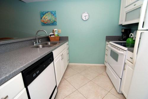 Sanibel Siesta On The Beach Unit 606 Condo - image 5