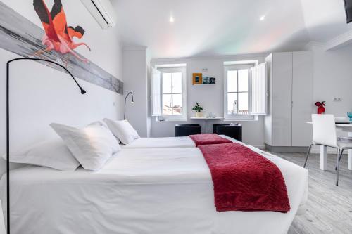 Castle Inn Lisbon Apartments - image 10