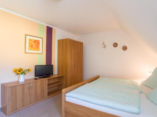 Double Room (1 Adult)