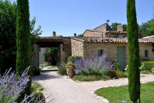 LA FERME DE LA HUPPE Gordes