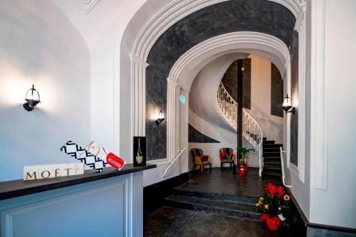 Lobby, Villa Elisio Hotel & Spa in Capodimonte
