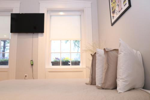 Downtown Beacon Hill, Convenient, Comfy Studio #1 in Boston, USA