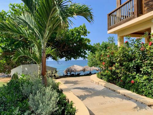 Entrée, The Westender Inn in Negril