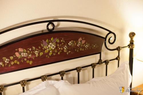 Arkefthos Mountain Hotel - image 2