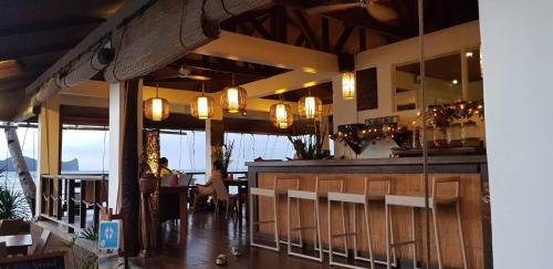 Cadlao Resort & Restaurant