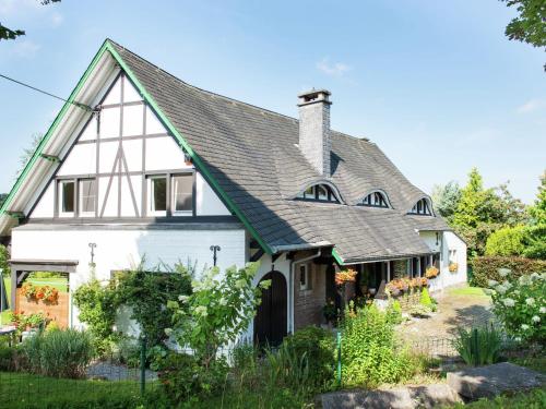  Entre Sources Et Bois in Spa