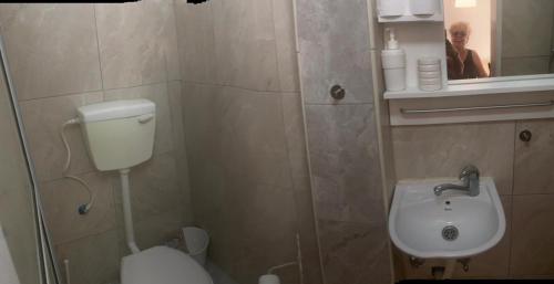 Beatrice Hospitality Room Type - Standard Double or Twin Room 2