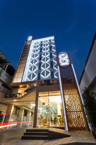 Exterior view, The 8 Hotel Udonthani in Udon Thani