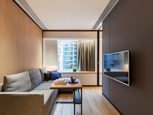 City View One Bedroom (South Tower) image 3
