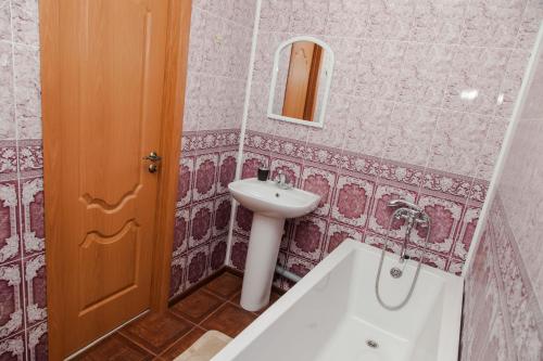 Apartment on Kukolkina - image 5