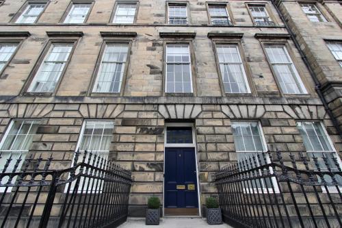 Escape To Edinburgh @ Albyn Place, Edinburgh (fotografie 5)