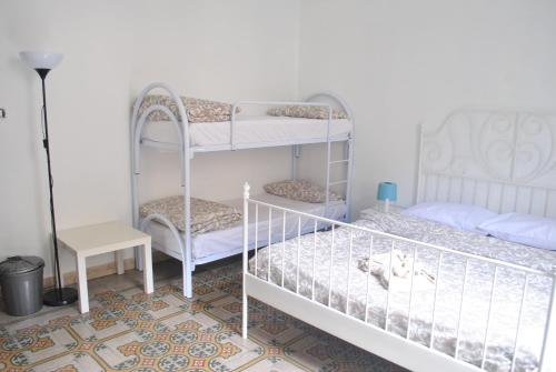 Sunrise Hostel & Rooms - image 3