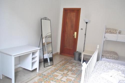 Sunrise Hostel & Rooms - image 10