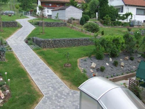 Viesnīcas āriene, Ferienhaus Dorfglück Bischof 97633 Sulzfeld-Leinach (Ferienhaus Dorfgluck Bischof 97633 Sulzfeld-Leinach) in Sulzfeld (Rhon-Grabfeld)