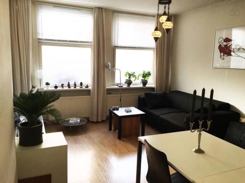 house with garden, 10 min from city centre