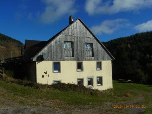 Lè Kyauwtchat gîte à louer Le Bonhomme