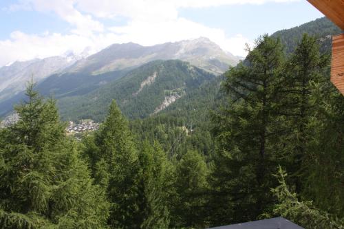 Chalet Hinter Dem Rot Stei - image 13