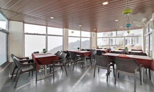 Étterem, Hotel Mayur in The Mall Út