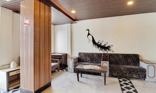 Létesítmények, Hotel Mayur in The Mall Út