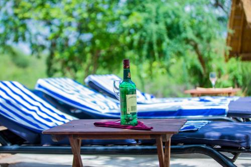 บริการและสิ่งอำนวยความสะดวก, Mabata Makali Luxury Tented Camp in อีริงกา