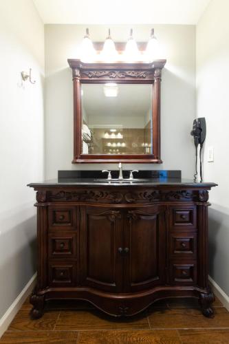The Dahlonega Square Hotel & Villas - main image