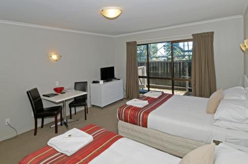 موتيل إيربورت هاربور فيو (Airport Harbour View Motel) in أونيهونجا