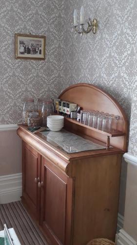 Branstone Guest House - main image