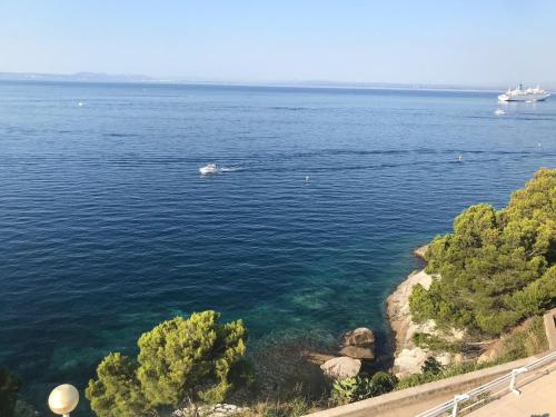 Golden Bay