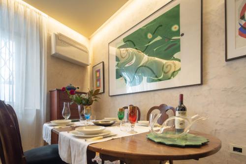 Silver Suite - image 2