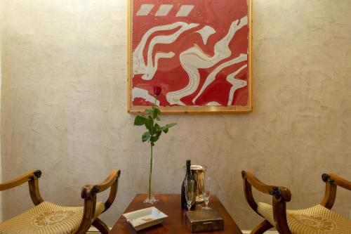 Silver Suite - image 13