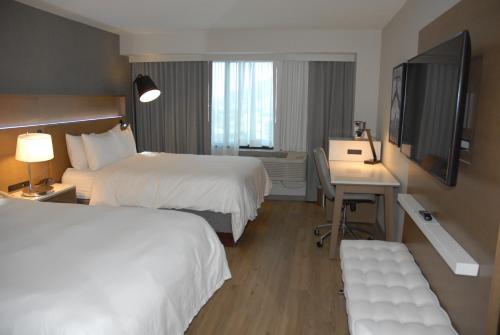 Premium Queen Room with Two Queen Beds and Roll-In Shower - Non-Smoking