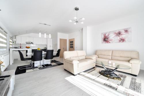  Apartman Novokmet-Crno, Pension in Zadar