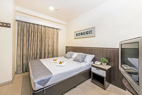 1 double bed