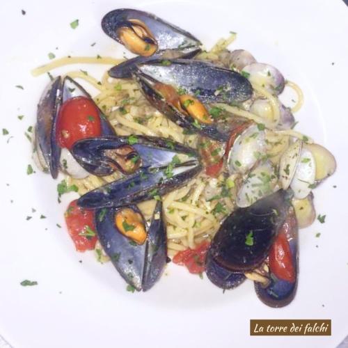 Hotel Caserta Antica - image 12