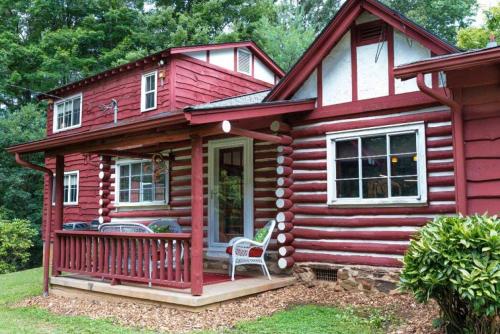 Celia's Retreat - image 6