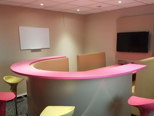 ibis Saintes - image 7