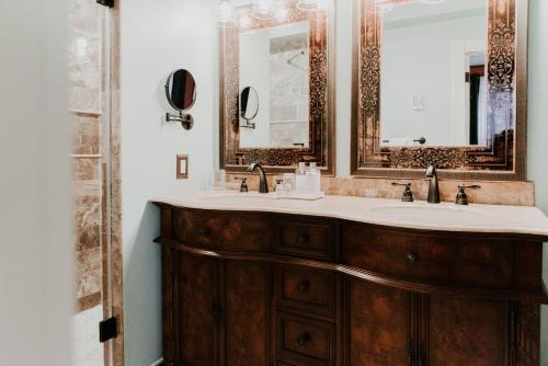 Georges on York Boutique Inn – Taneytown, MD