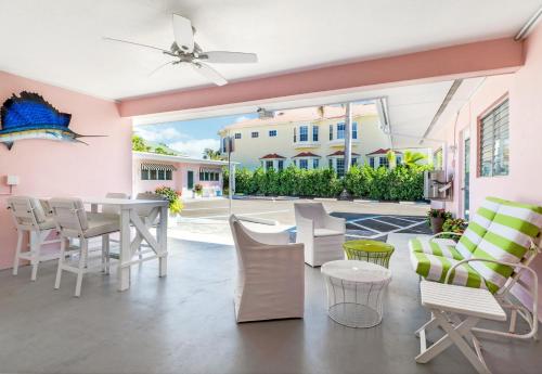 The Gondolier Inn - image 7