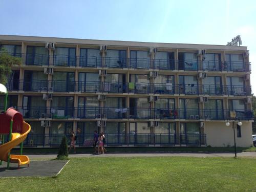 Hotel Pliska - image 6