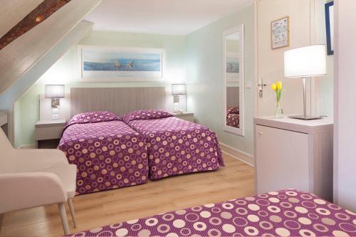 Hotel Excelsior Republique in 10th - Gare du Nord