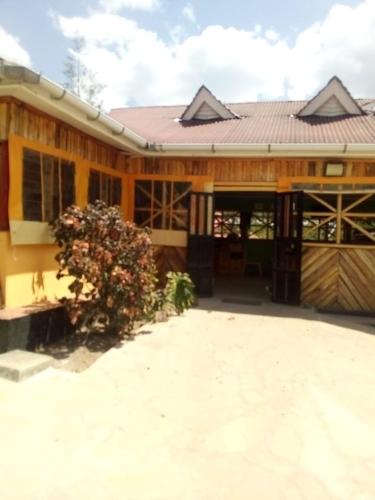 Rosa Gardens Hotel Muhoroni In Kisumu Kenya Reviews Prices