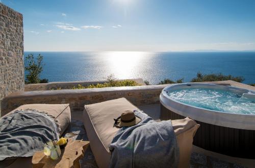 191744676 BASSA MAINA Villas & Suites
