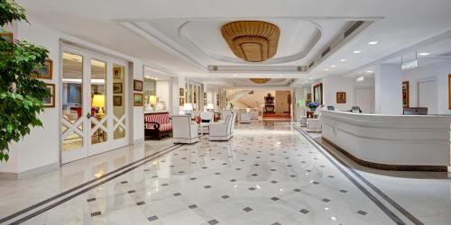 Лоби, Grand Hotel Riviera in Соренто