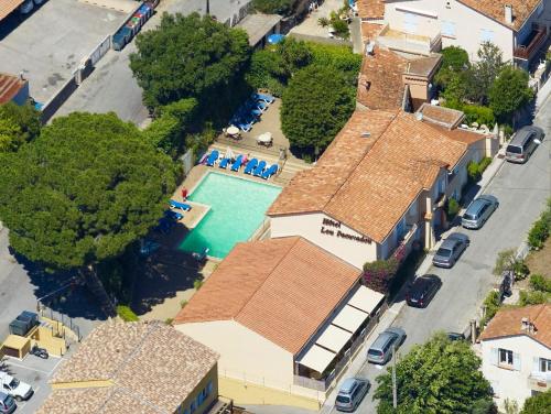 Hôtel Lou Paouvadou - image 2