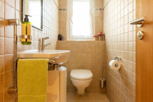 BaseCamp Apartments - image 7
