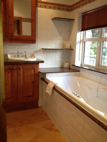 Copper Kettle B&B - image 8