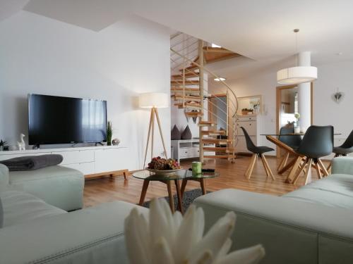 Deluxe Maisonette Apartment Prestige 1 in Friedrichshafen, Deutschland