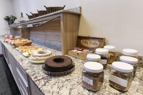 Ételek és italok, Hotel Express Rodoviaria in Porto Alegre