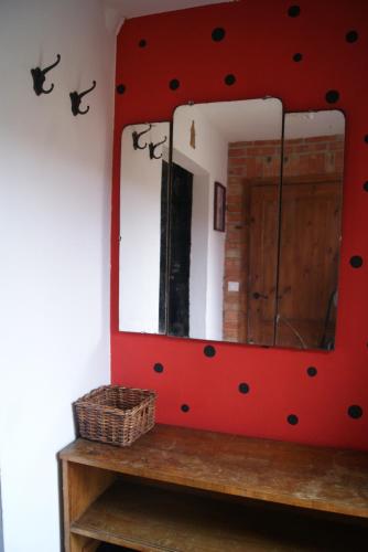 2 bedrooms, 5 beds