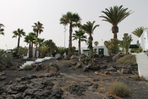 Bungalows Velázquez – Puerto del Carmen, AL